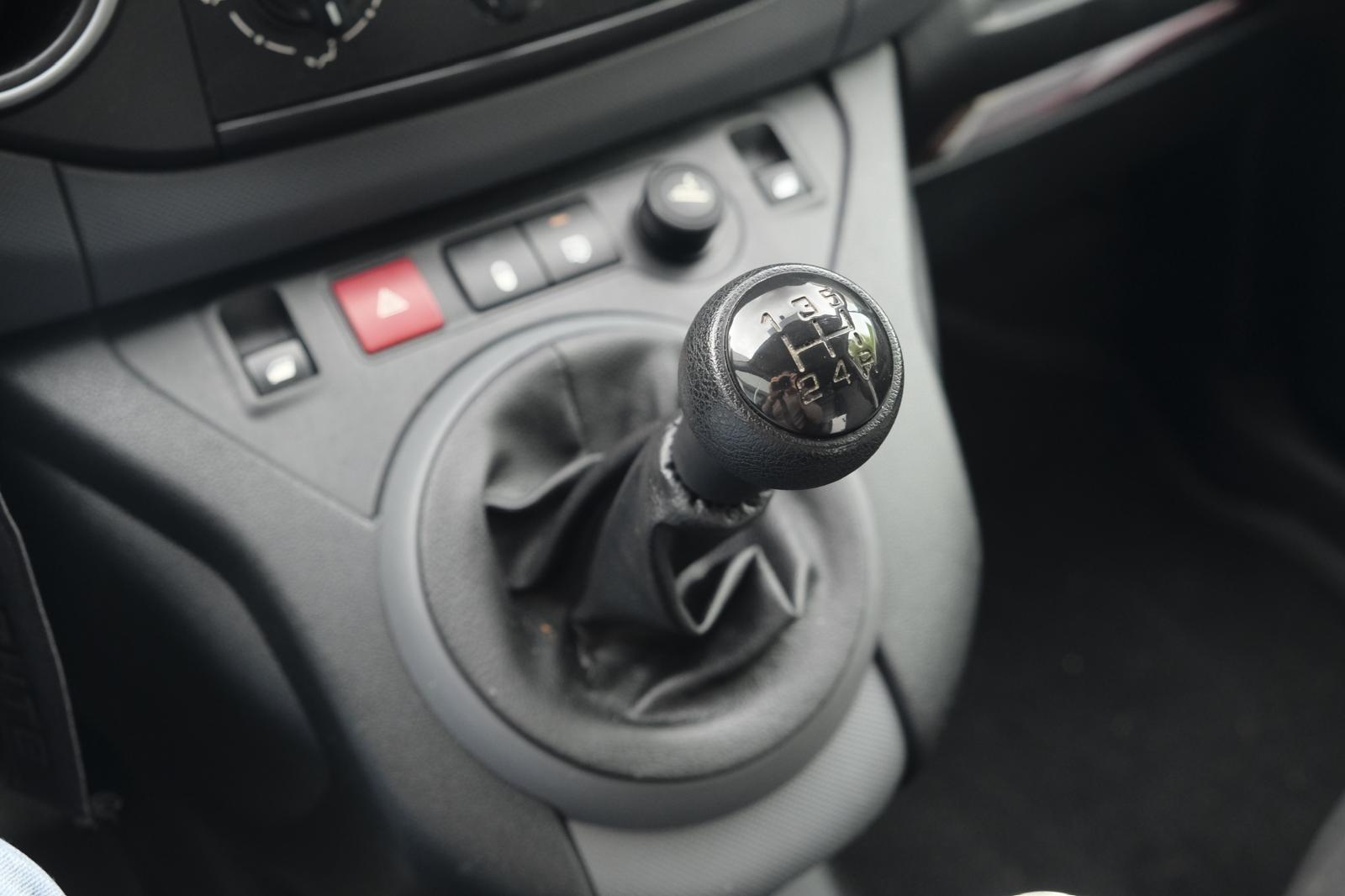 Citroën Berlingo 1.6 HDI 2017 BTW Cruise Airco AUX ORG NL - Image 17